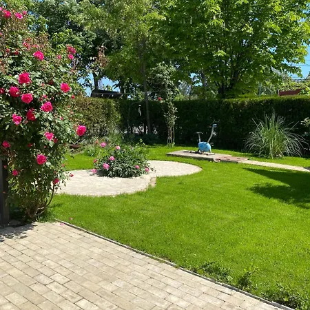 The House Of Roses Gasthof Eforie Nord