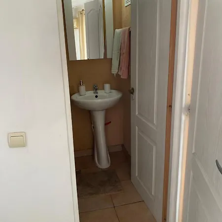 The House Of Roses Gasthof 4*