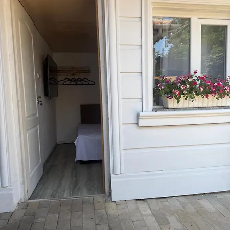 The House Of Roses 4* エフォリエ・ノルド